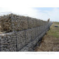 Installation of stone wire mesh reinforcement mesh